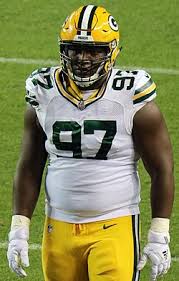 The Rise and Impact of Kenny Clark in the NFL