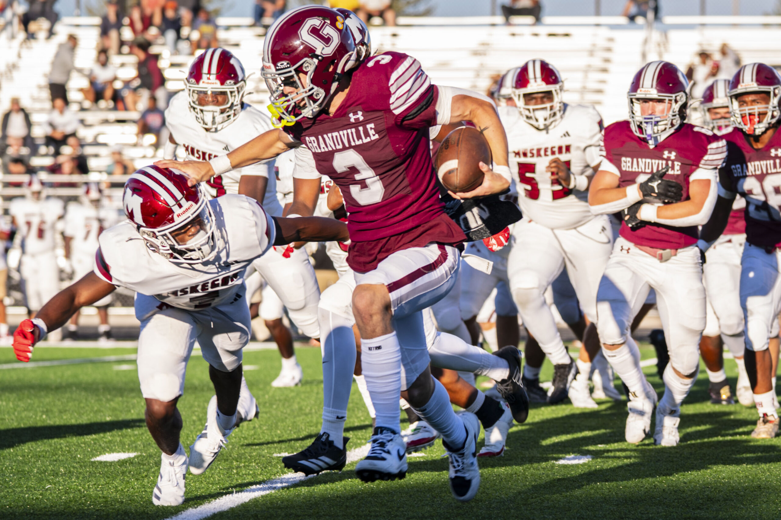 Latest Michigan High School Football Scores and Highlights