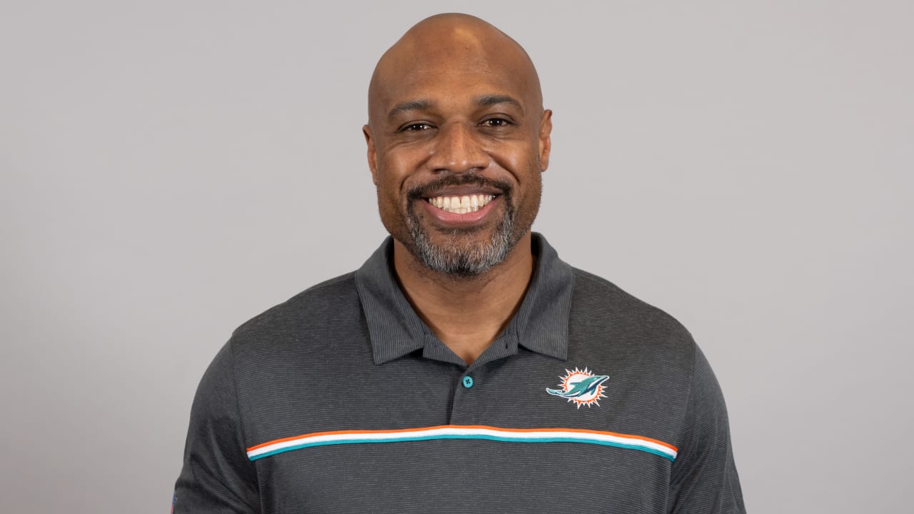The Rising Coaching Career of Anthony Weaver
