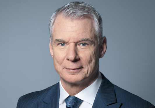 Understanding the Leadership of CSX CEO Steve Angel