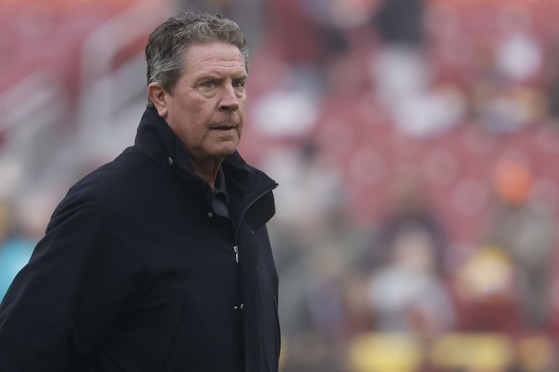 Dan Marino Opens Up About Liver Disease and Its Impact