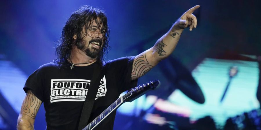 Foo Fighters: A Legacy of Rock and Their Latest Tour Updates