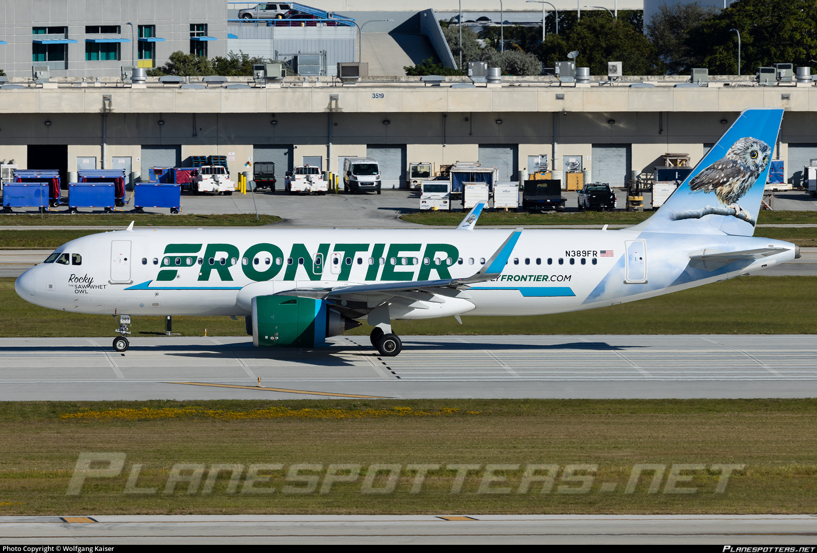 Understanding Frontier Airlines and Its Impact on Air Travel