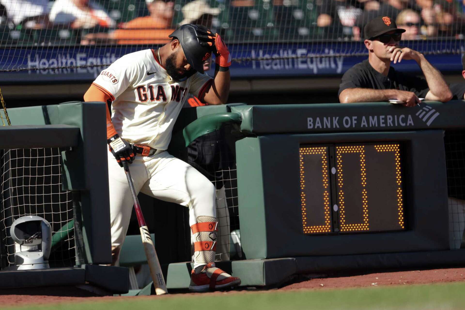 The Intense Rivalry: Giants vs Dodgers in Baseball