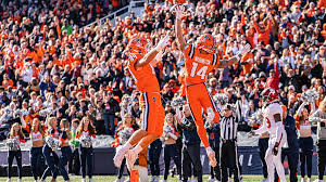 Illinois vs Indiana: A Look at Two Midwestern Powerhouses