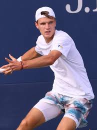 Jakub Mensik: The Future of Tennis