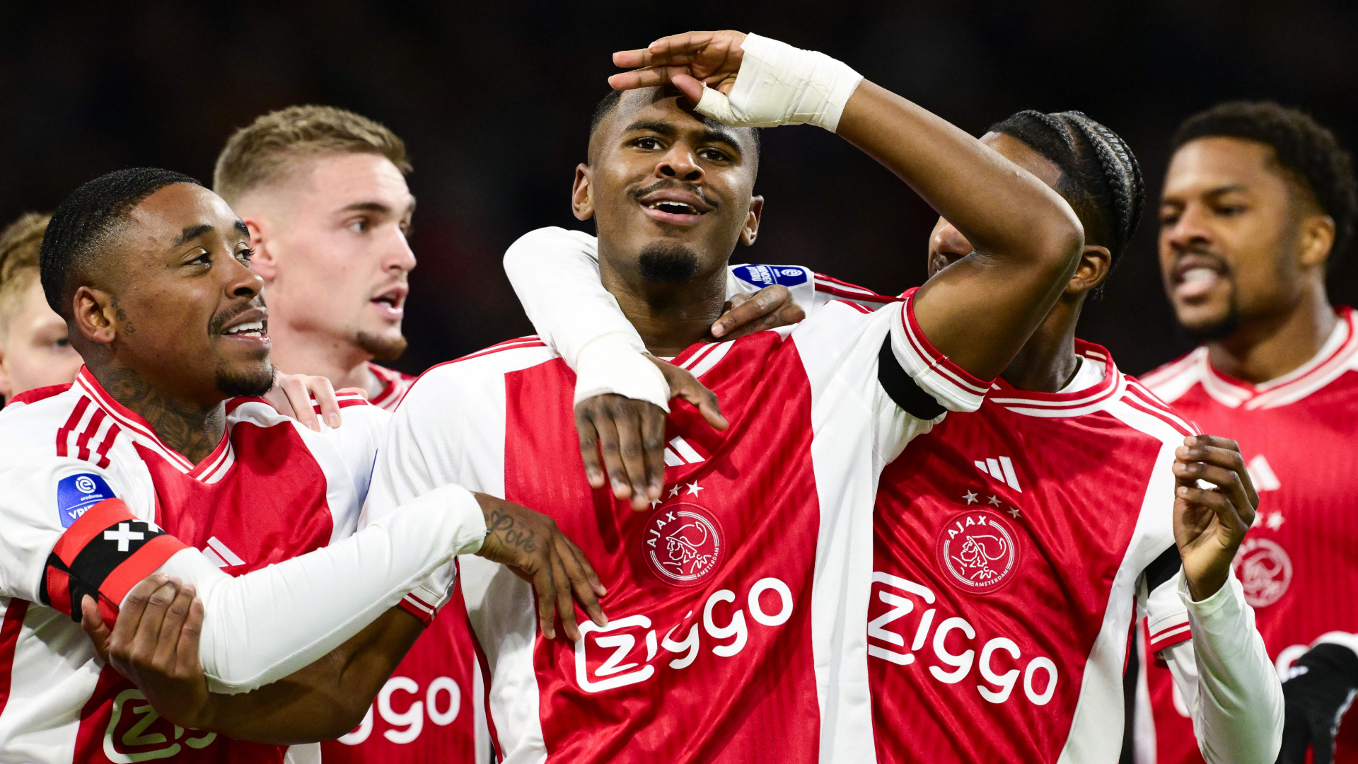 The Rise of Jorrel Hato in Dutch Soccer