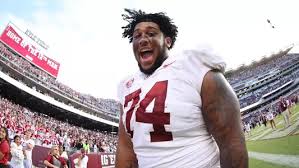 Kadyn Proctor: A Look at the Emerging Talent in College Football