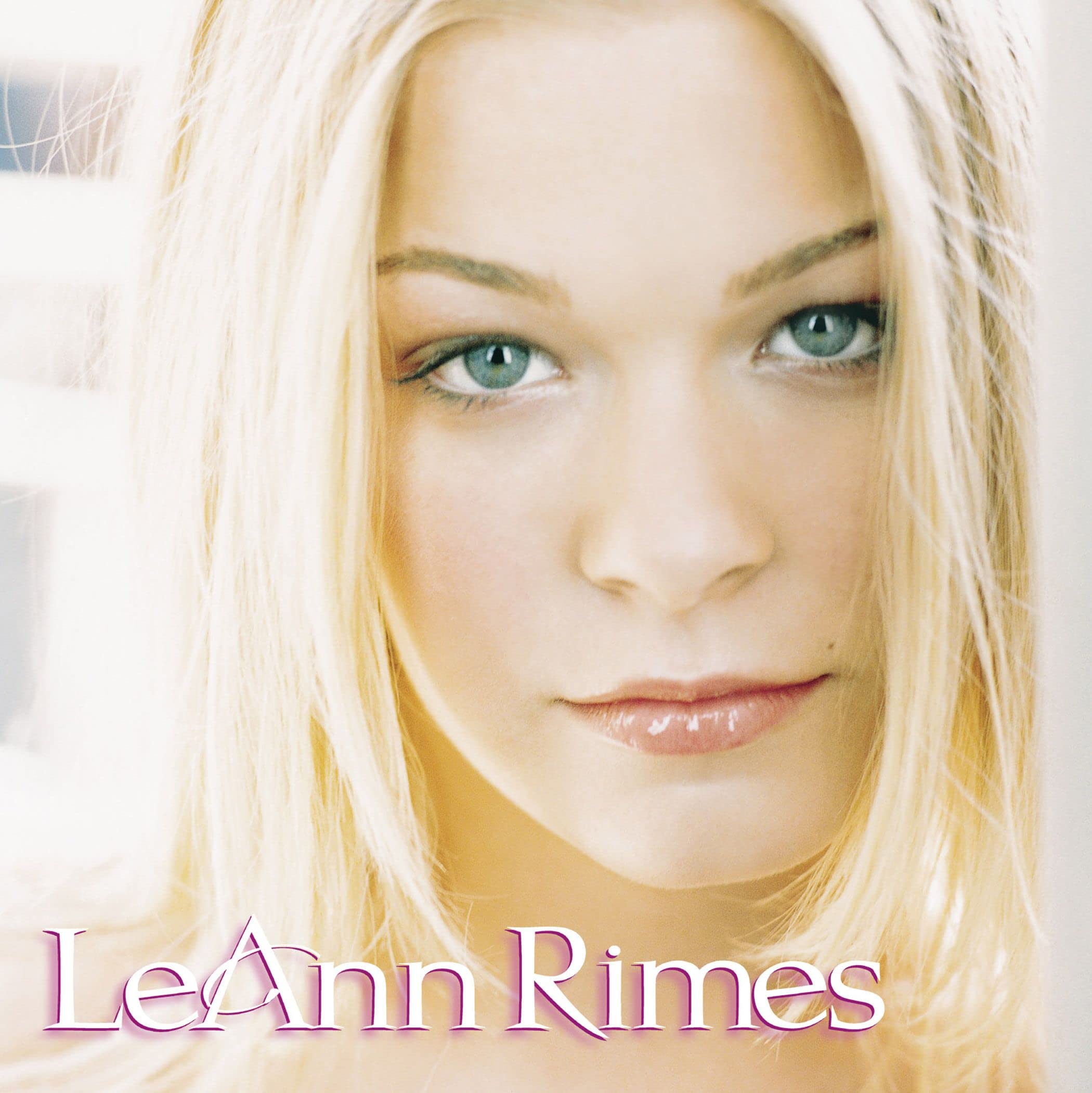 Exploring the Legacy of LeAnn Rimes in Country Music