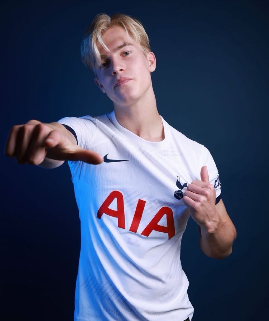 The Rise of Lucas Bergvall in the Sporting World