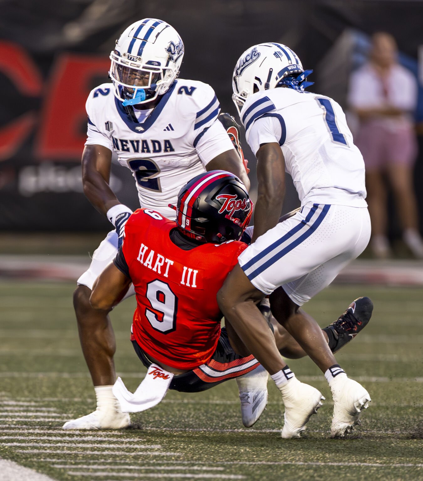 Nevada vs WKU: A Clash of College Football Titans