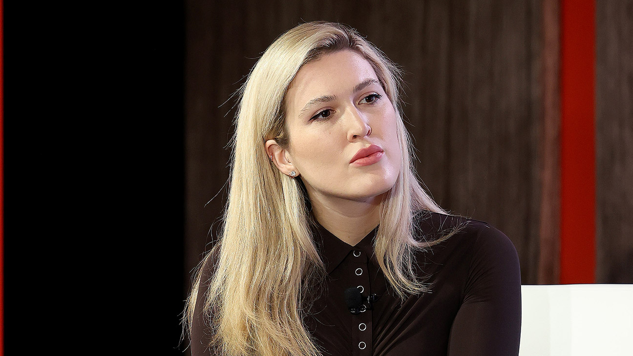 Olivia Nuzzi: A Rising Force in Political Reporting