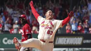 The Historic Rivalry: Reds vs Cardinals