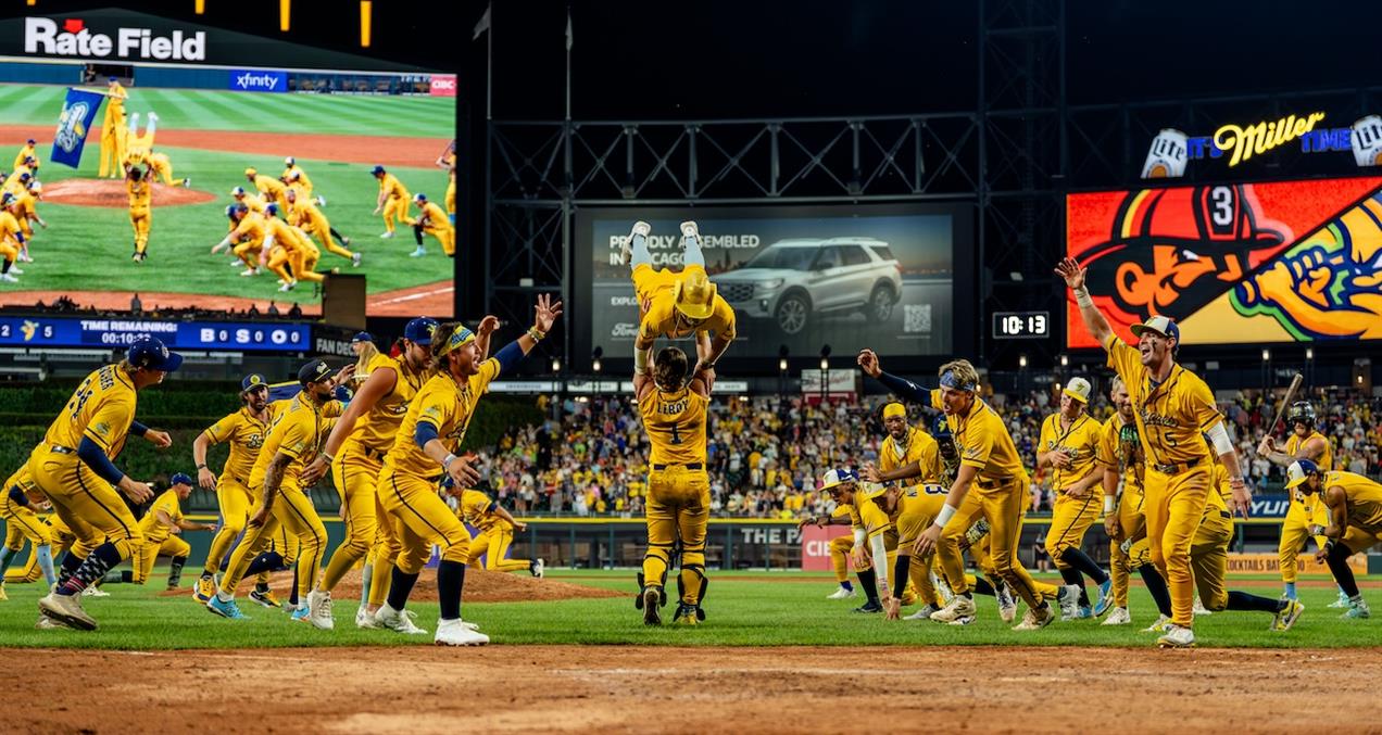 Savannah Bananas Headline Game at Yankee Stadium