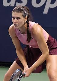 Sorana Cirstea: The Rise of a Tennis Sensation