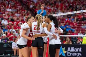 Wisconsin Volleyball: A Season of Triumph and Resilience
