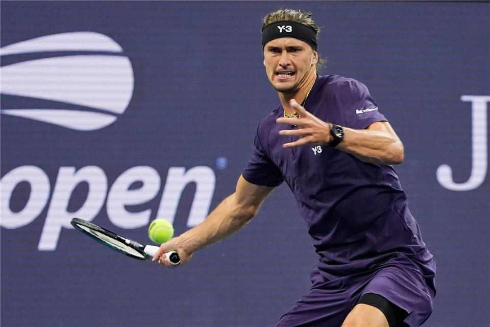 Alexander Zverev’s Inspiring Comeback in Professional Tennis