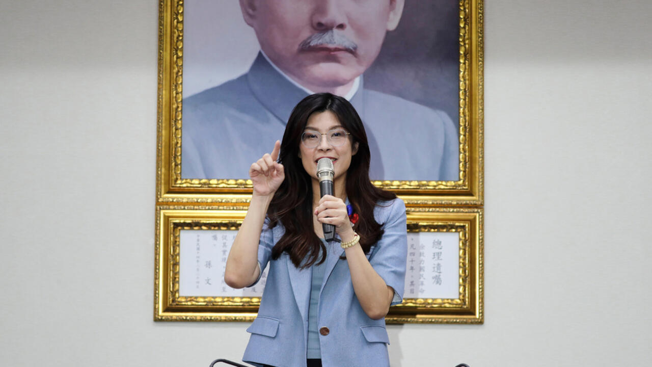 郑丽文: 她对社会贡献的深远影响