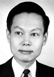 The Legacy of Yang Zhenning: A Pioneer in Theoretical Physics