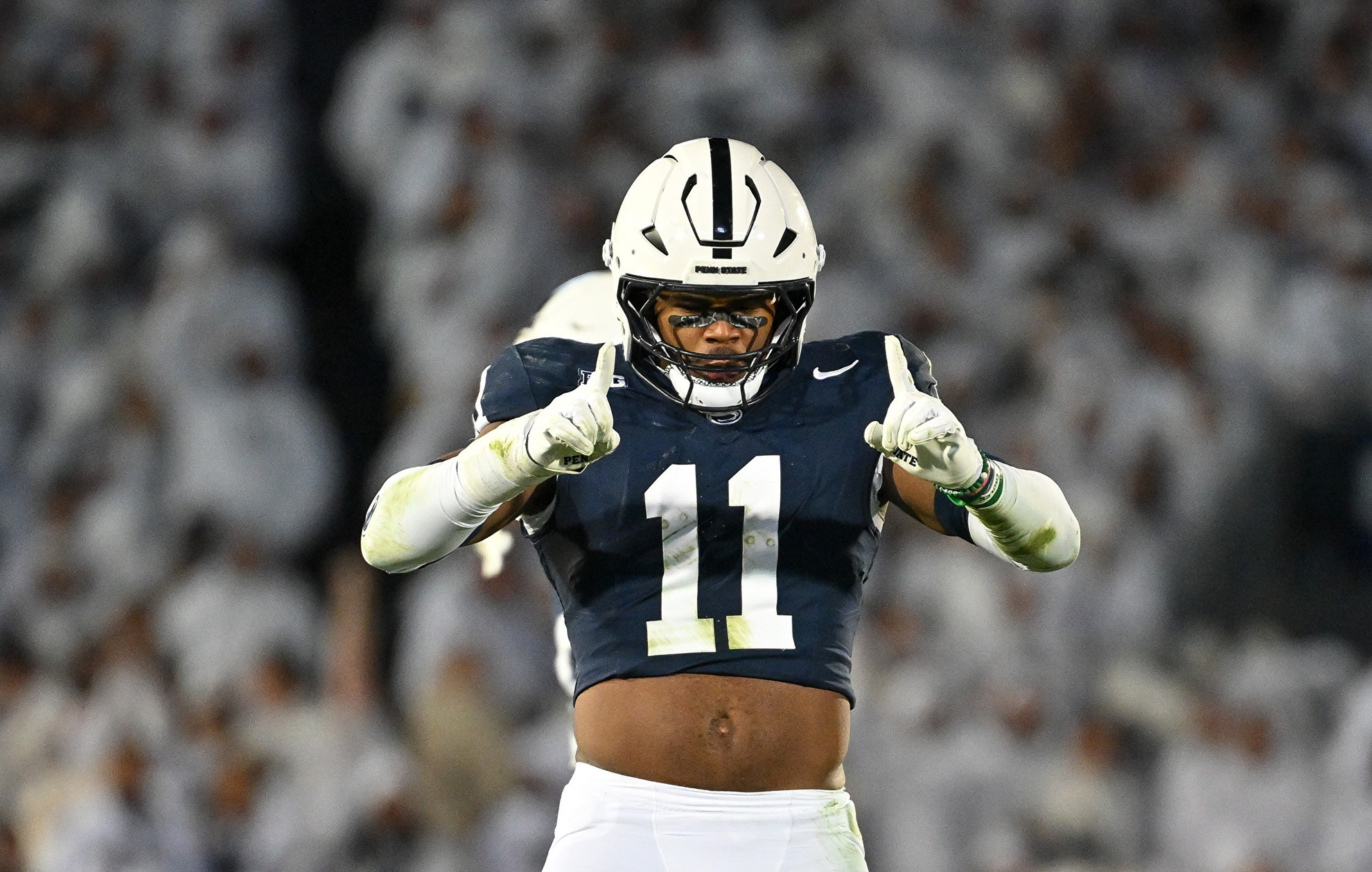 Abdul Carter: The Linebacker Making Headlines in College Football