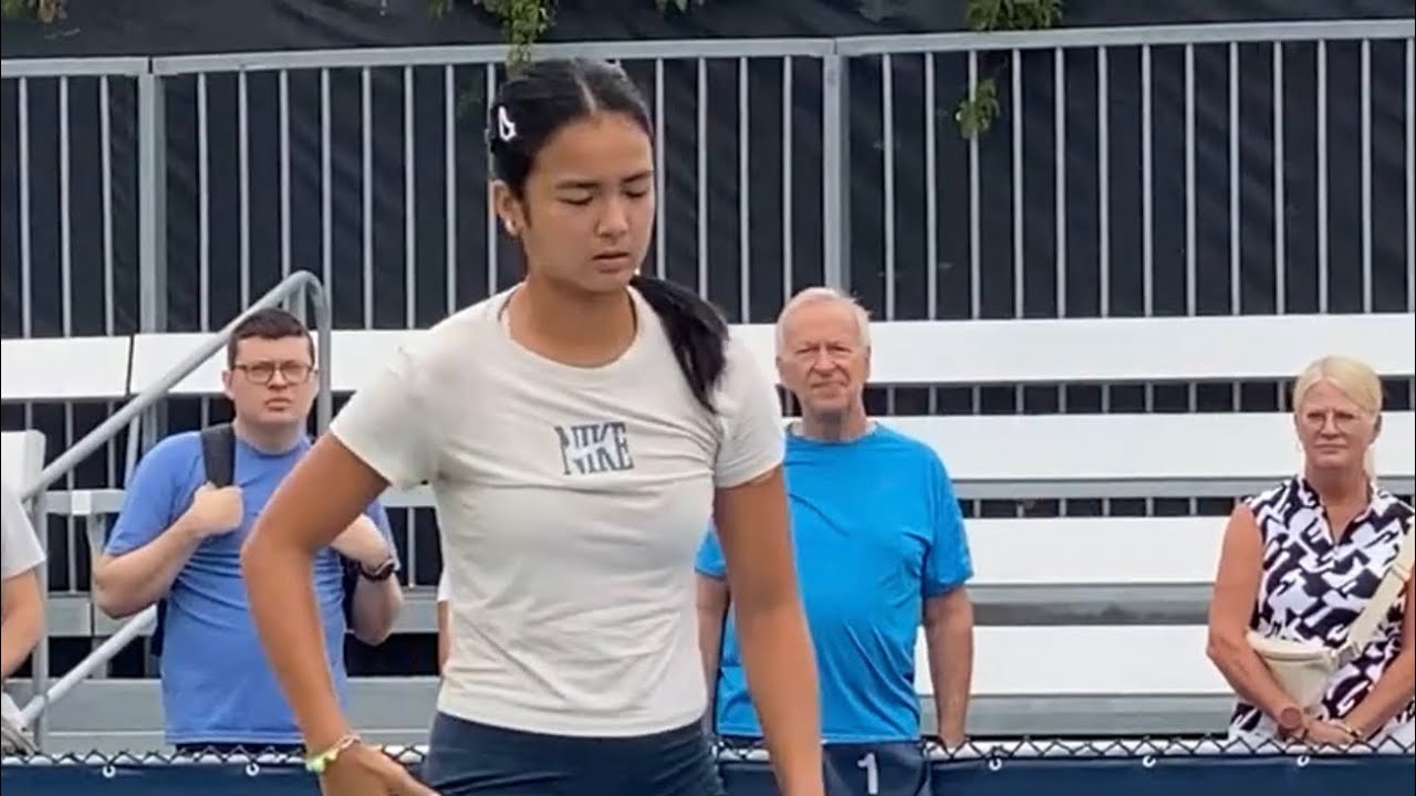 Alexandra Eala: The Emerging Tennis Prodigy