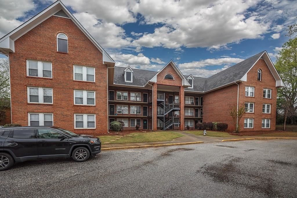 Exploring the Vibrant Community of Auburn, Alabama