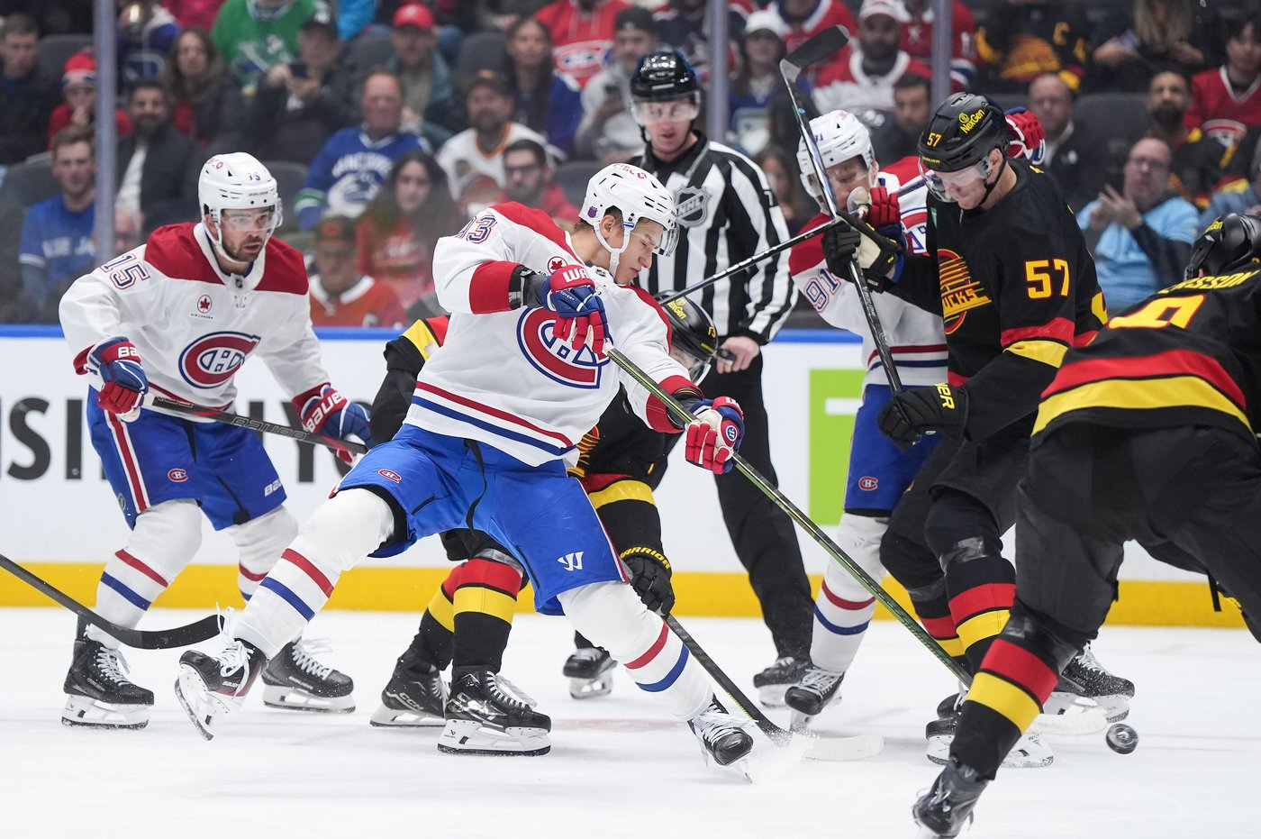 The Exciting Rivalry: Canadiens vs Canucks