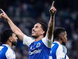 Exciting Clash: Cruzeiro vs Fortaleza on the Football Field