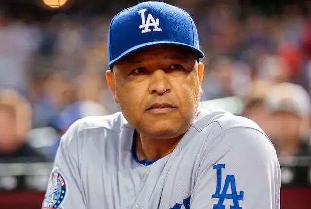 The Career and Impact of Dave Roberts in Major League Baseball