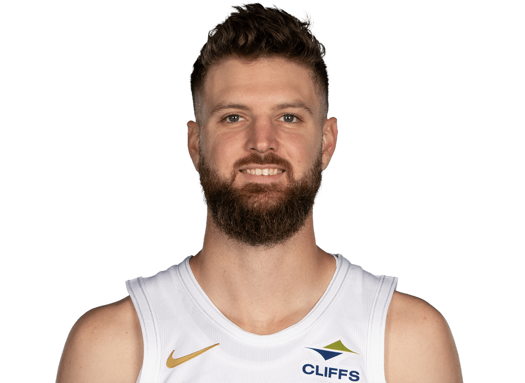 Exploring the Journey of Dean Wade in the NBA
