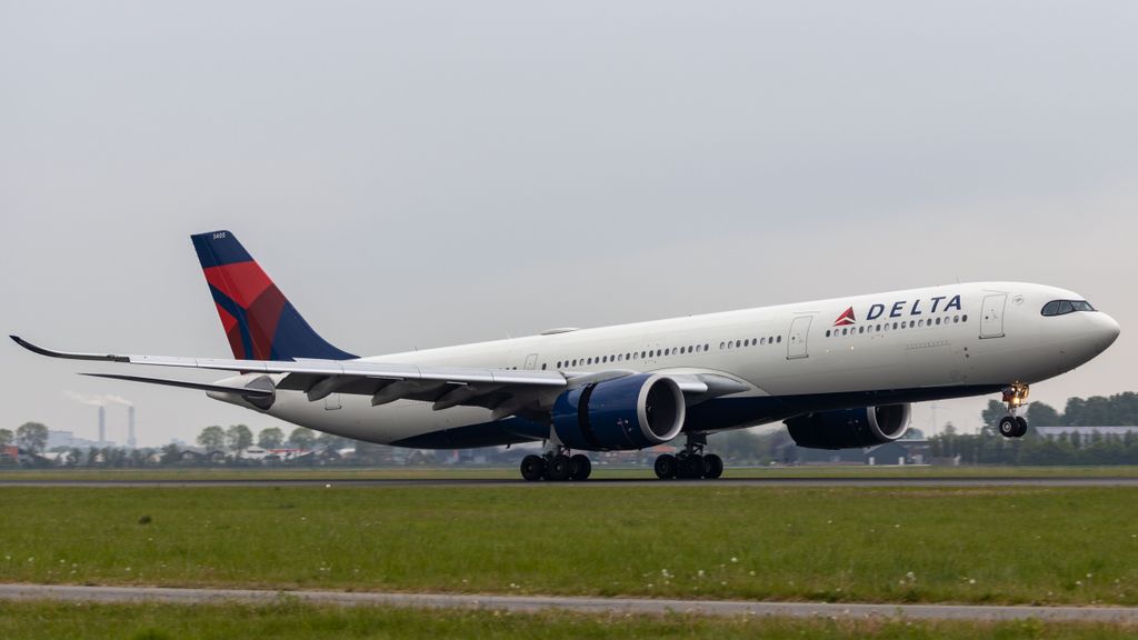 Latest News on Delta Airlines: Innovations and Challenges