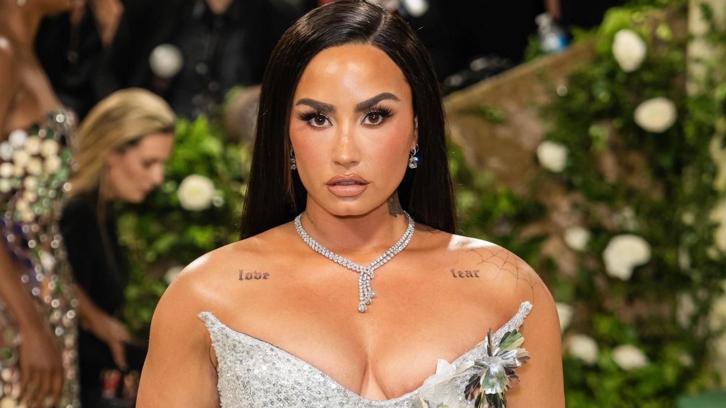 Demi Lovato: A Journey of Music and Advocacy