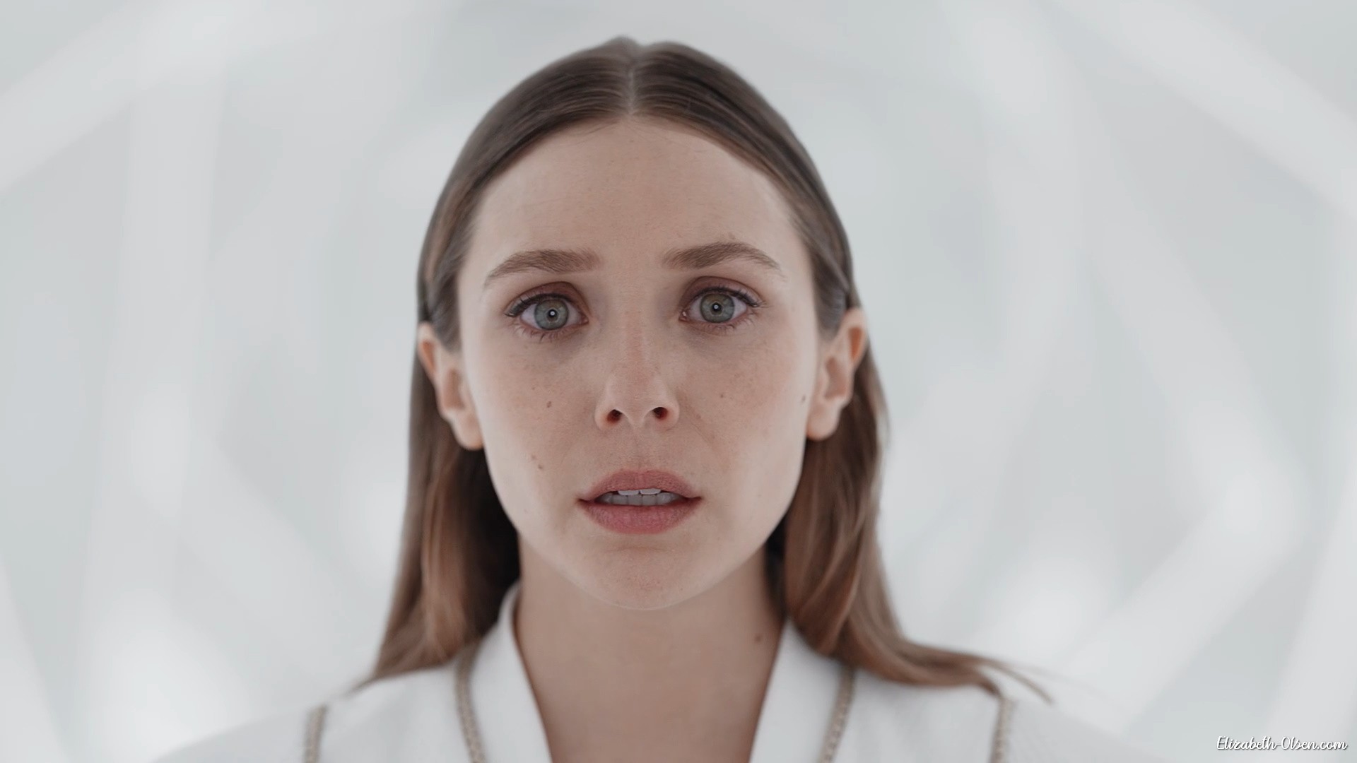 Elizabeth Olsen: The Journey of an Acclaimed Actress