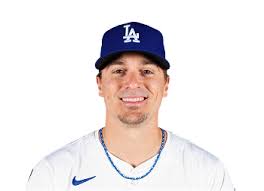 Enrique Hernandez: A Rising Star in Major League Baseball