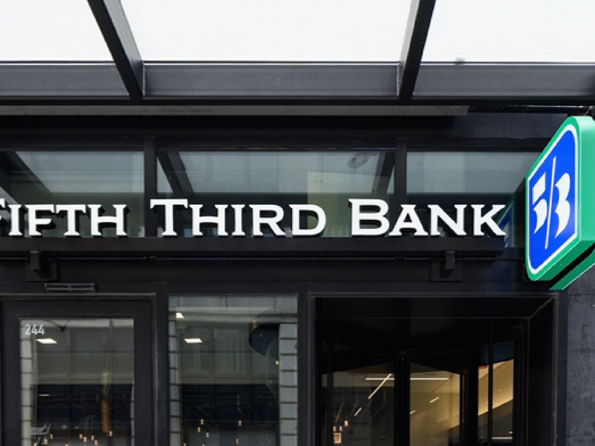 Fifth Third Bank and Comerica Bank: A Comparative Overview