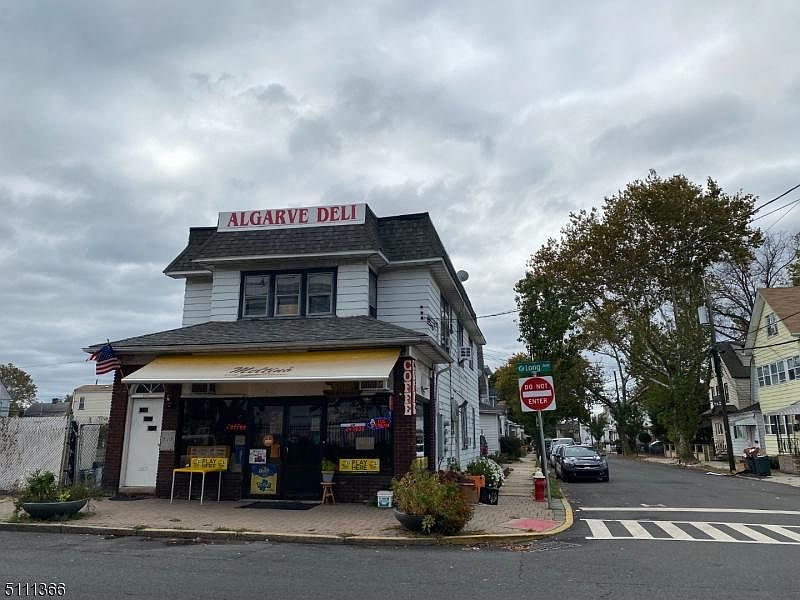 Exploring the Community of Hillside NJ