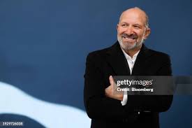 Howard Lutnick: A Beacon in Finance and Philanthropy