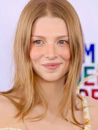 Hunter Schafer: An Inspirational Journey in Fashion and Film