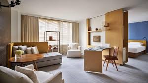 Hyatt Hotels: Pioneers in Luxury Accommodation