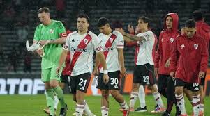Independiente Rivadavia Faces River Plate in Thrilling Encounter