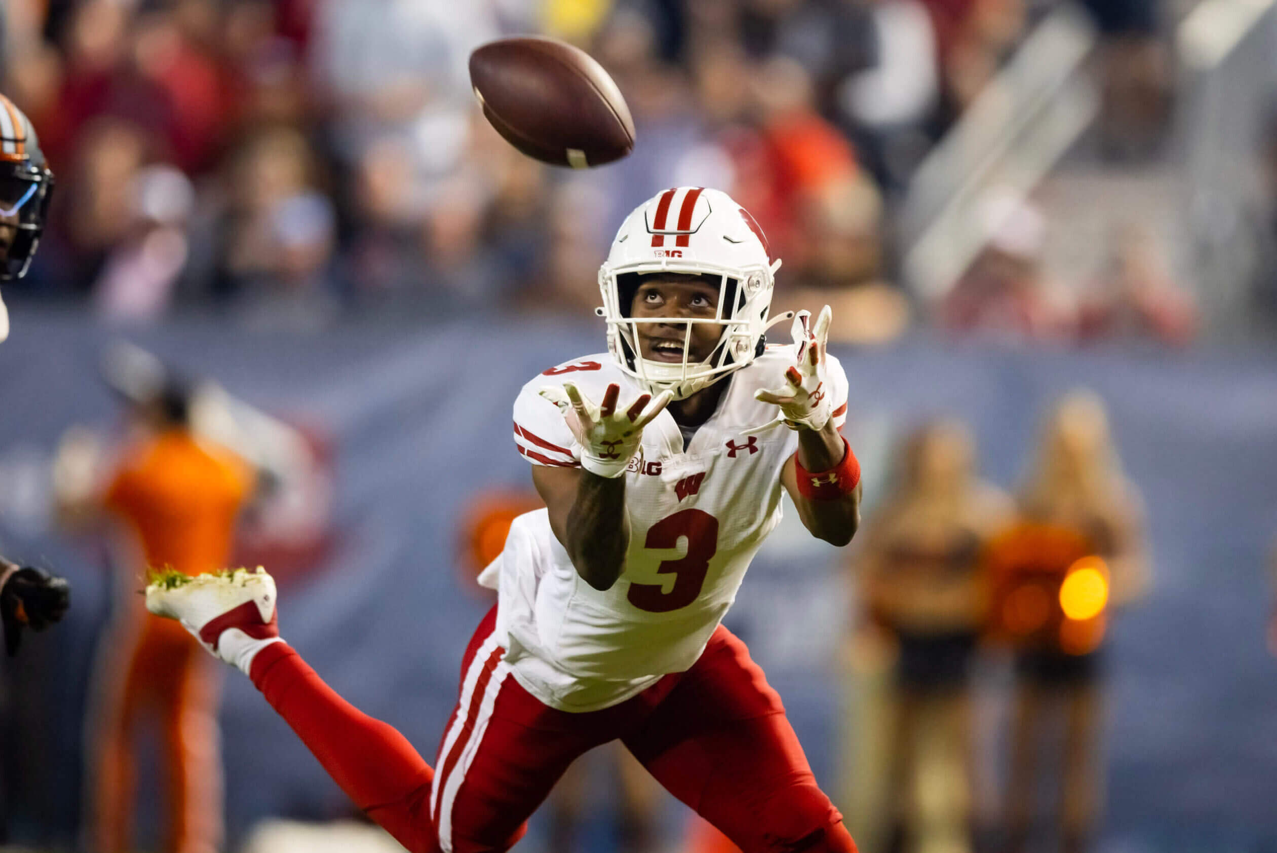 Keontez Lewis: Rising Star in College Football