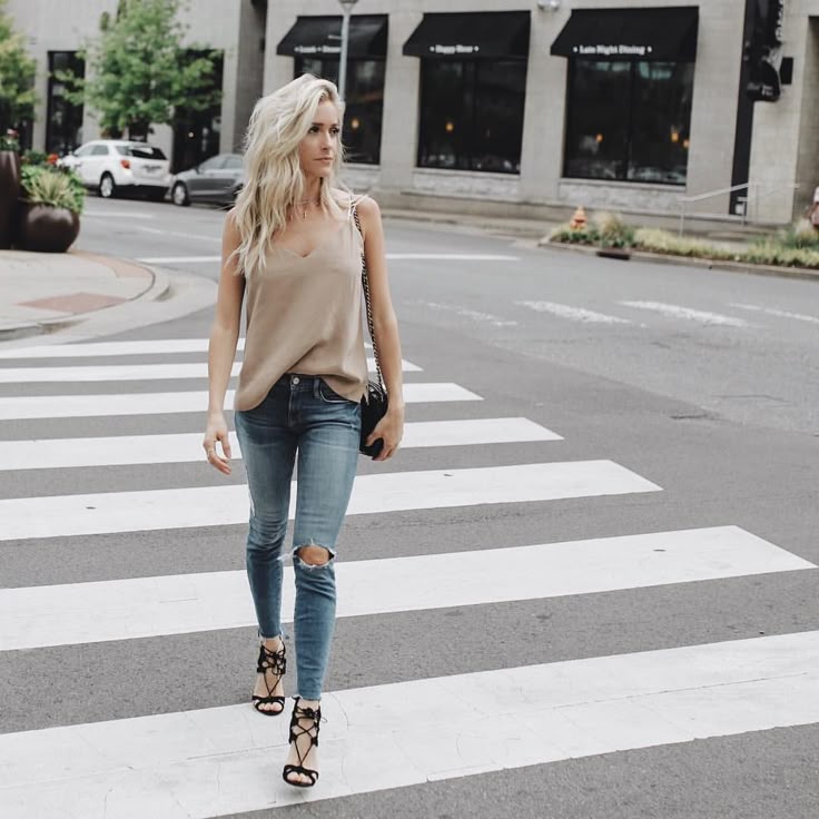 The Rise of Kristin Cavallari: From Reality Star to Business Mogul