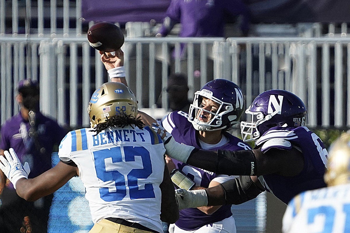 La Monroe vs Northwestern: A Clash of College Football Titans