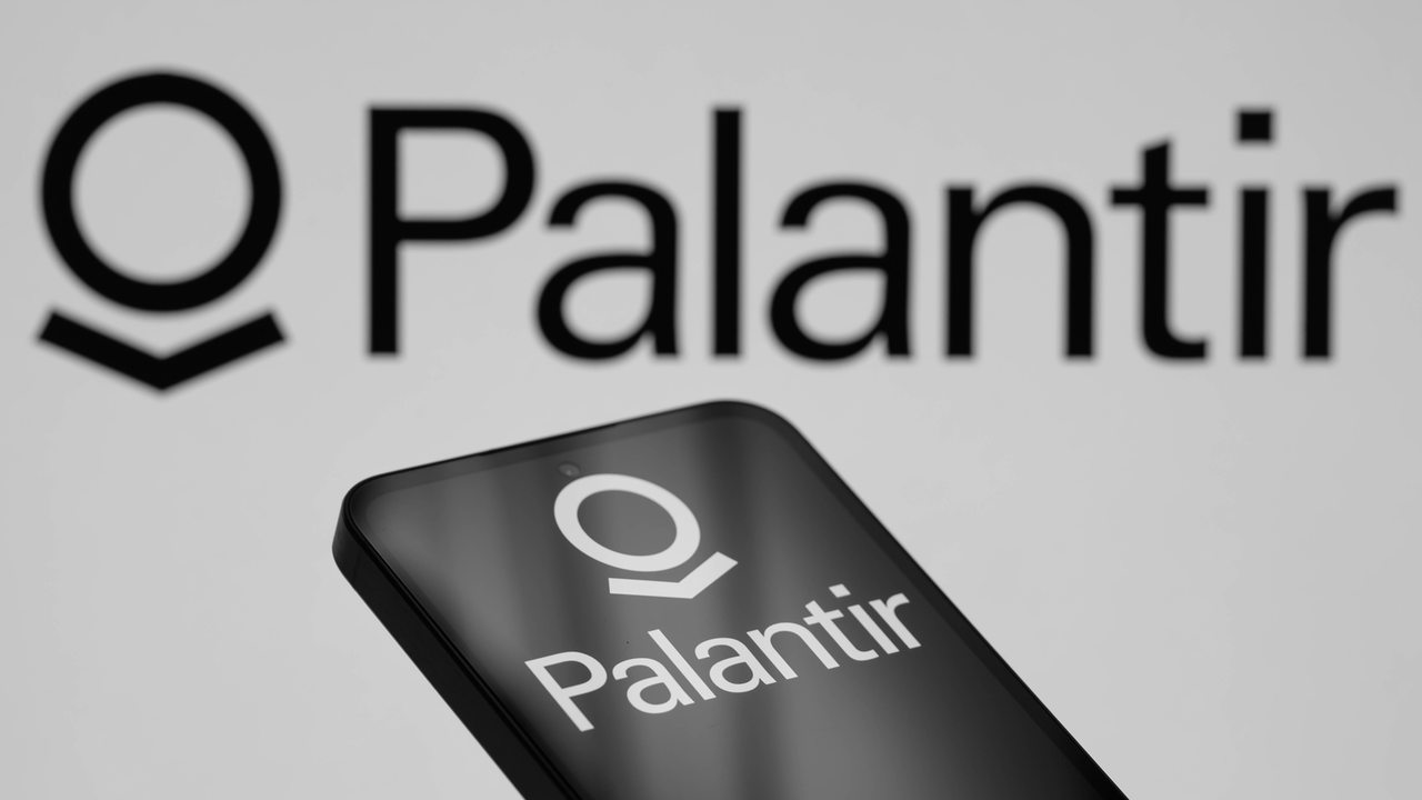 Exploring Palantir Technologies: Data Management Innovators