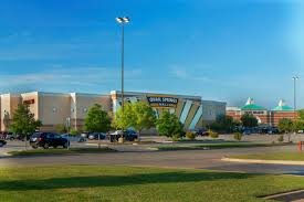 Discover Quail Springs Mall: Oklahoma City’s Shopping Hub