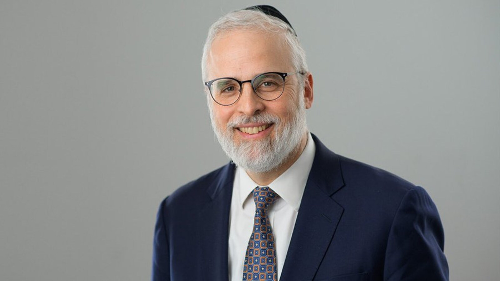 Rabbi Moshe Hauer: A Pillar of Jewish Leadership