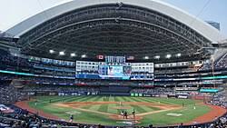 Rogers Centre: Toronto’s Iconic Sports and Entertainment Venue