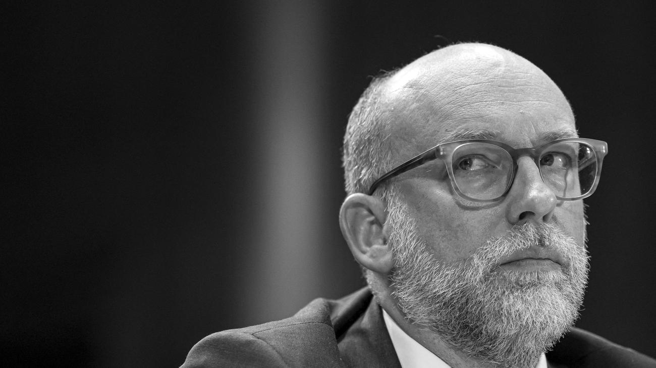Russell Vought: Shaping Fiscal Policy and Government Reform