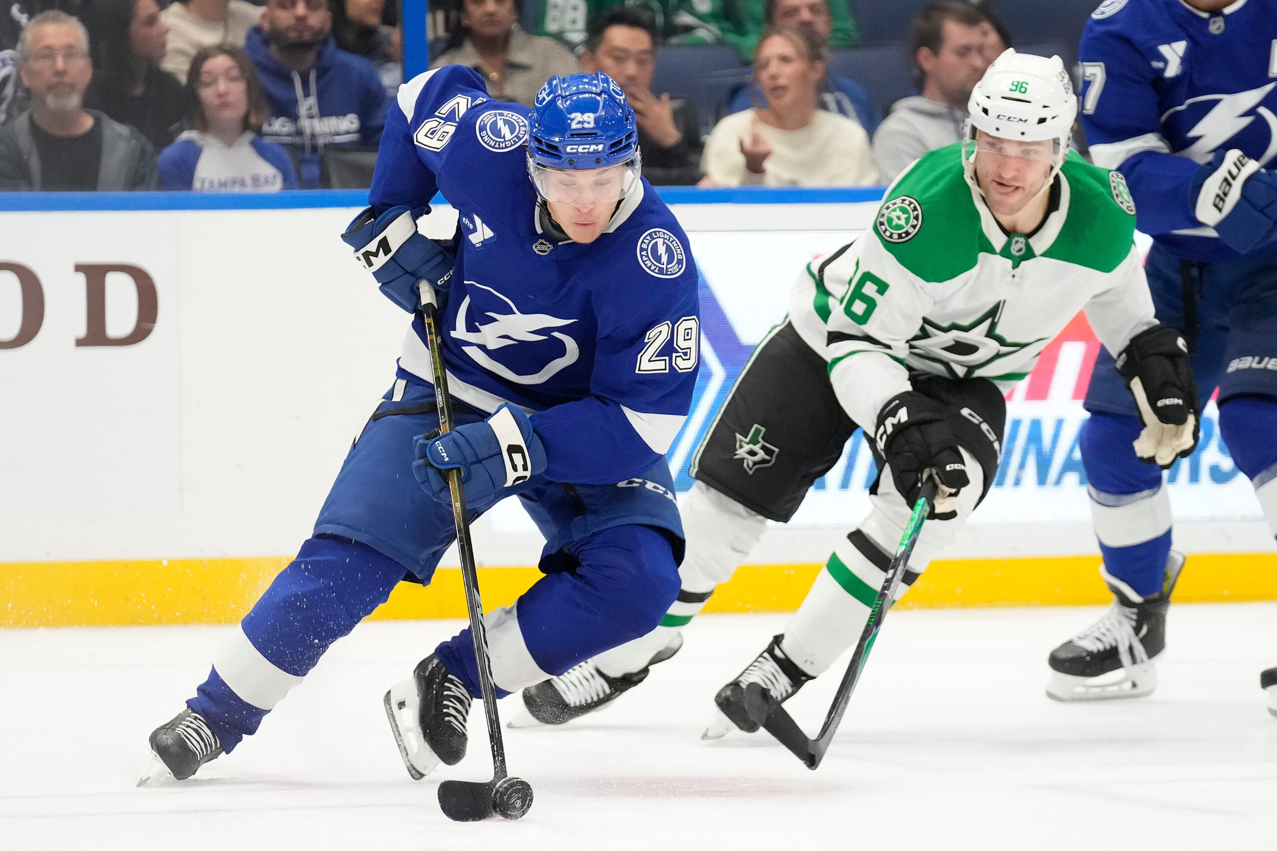 Stars vs Lightning: A Thrilling NHL Playoff Showdown