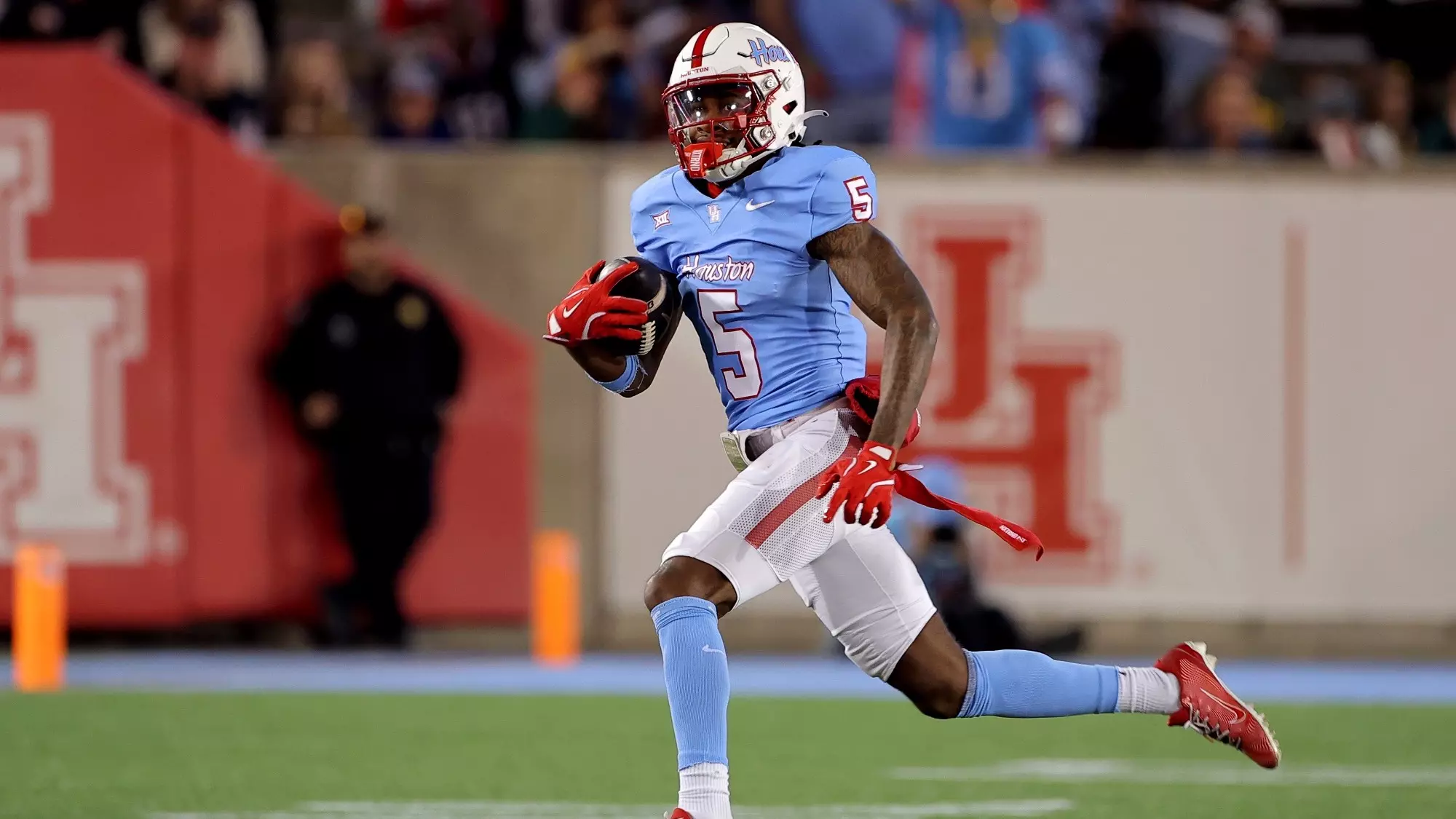 U of H Football: Current Season Highlights and Future Prospects
